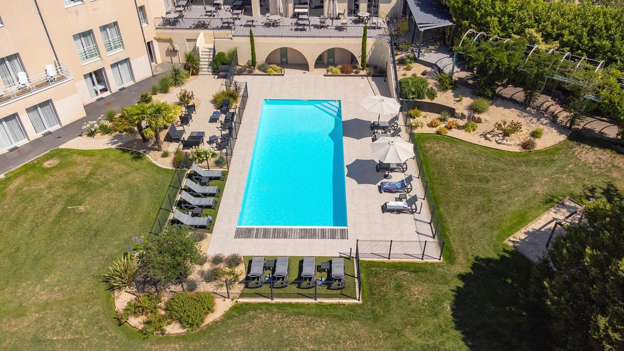 Logis Hotel Restaurant Aloe Les Herbiers Esterno foto