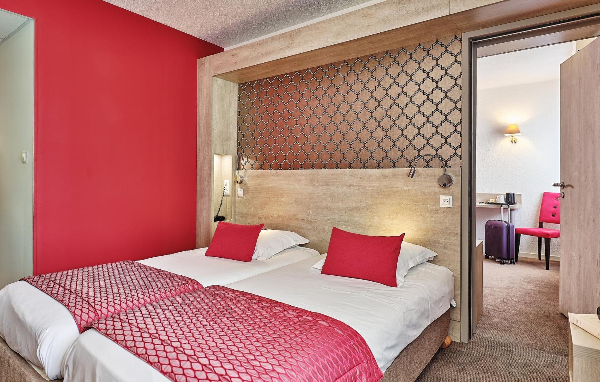 Logis Hotel Restaurant Aloe Les Herbiers Esterno foto